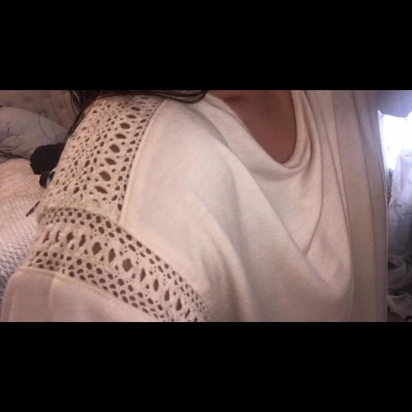 Top - Picture 2 of 2